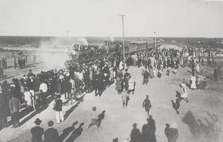 llegada-del-1-tren-1922